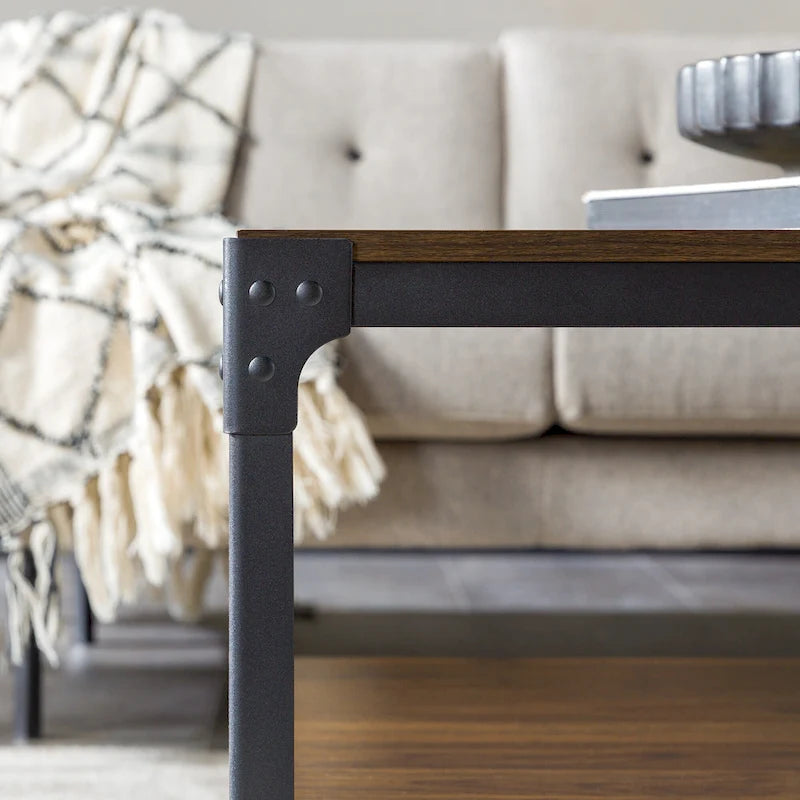 Table basse Middlebrook Witten en cornières de 46 pouces