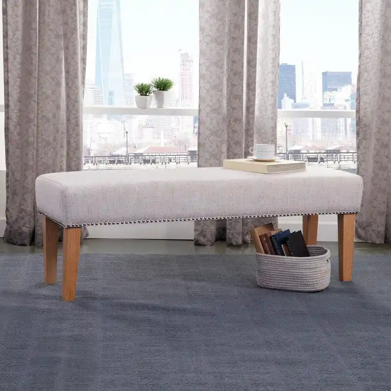 Banc d'appoint rembourré Miley de Grafton Home avec garniture cloutée