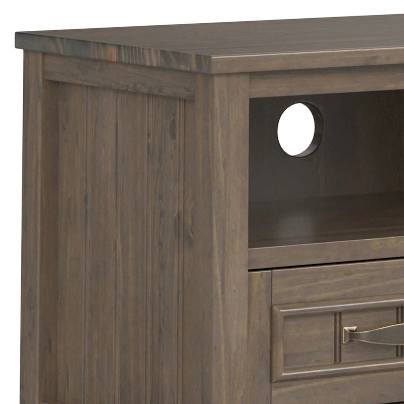 Meuble TV contemporain WYNDENHALL Rowan en bois massif, 127 cm de large, couleur brun fumé, pour téléviseurs jusqu'à 55 pouces - 41 cm de profondeur x 127 cm de largeur x 51 cm de hauteur