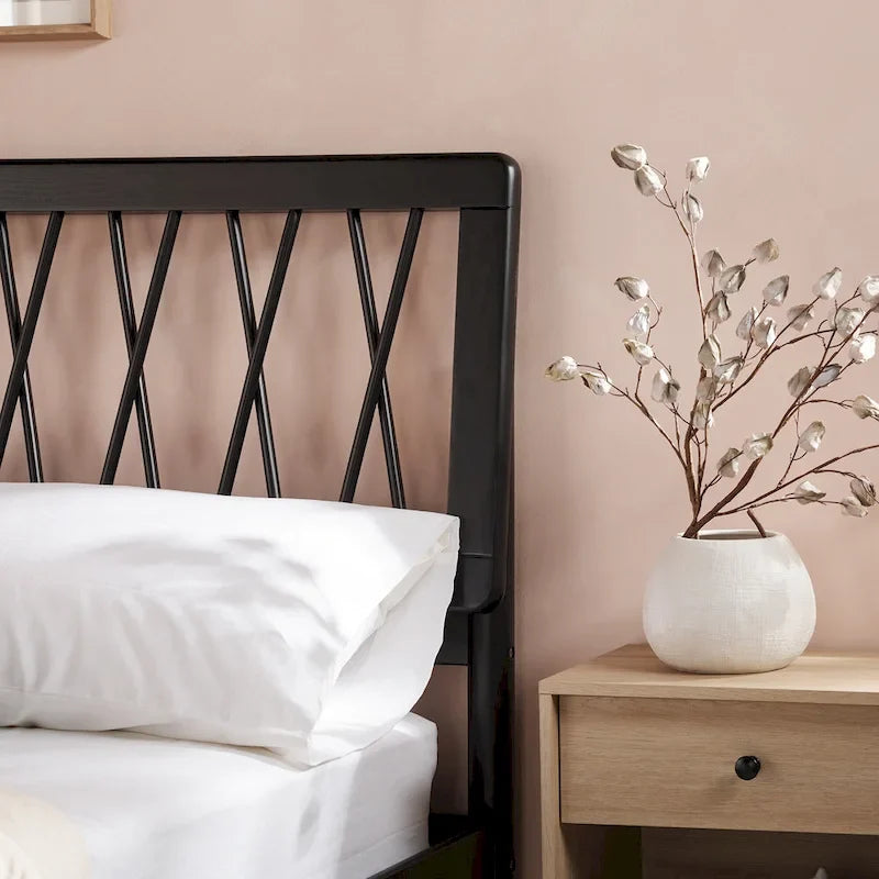 Lit double en bois massif Middlebrook Designs X Spindle