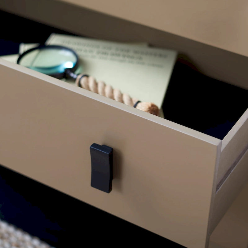 SAFAVIEH Commode de chambre à 3 tiroirs Attie.