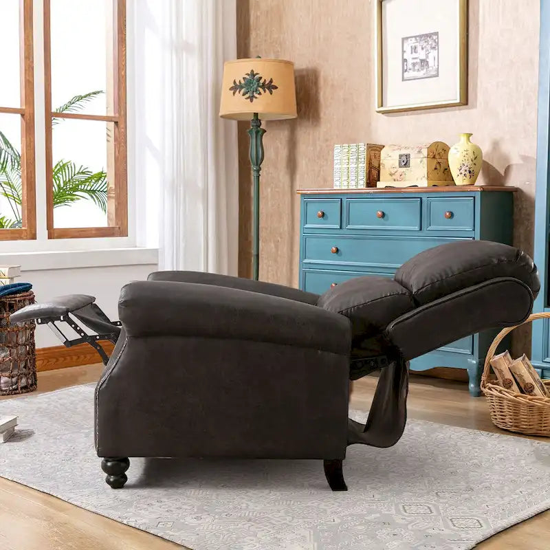 Fauteuil inclinable à dossier inclinable avec décoration à rivets