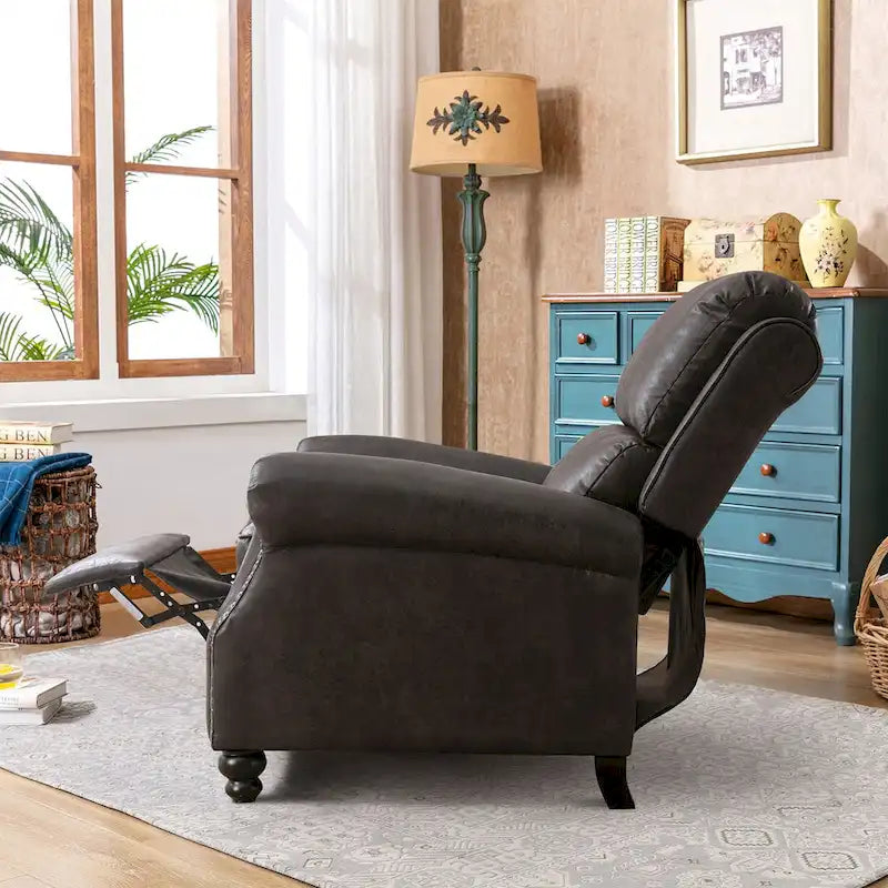 Fauteuil inclinable à dossier inclinable avec décoration à rivets