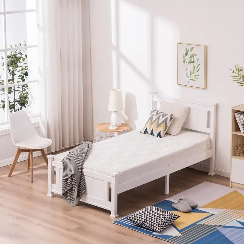 Cadre de lit à panneaux au design classique avec tête de lit blanche